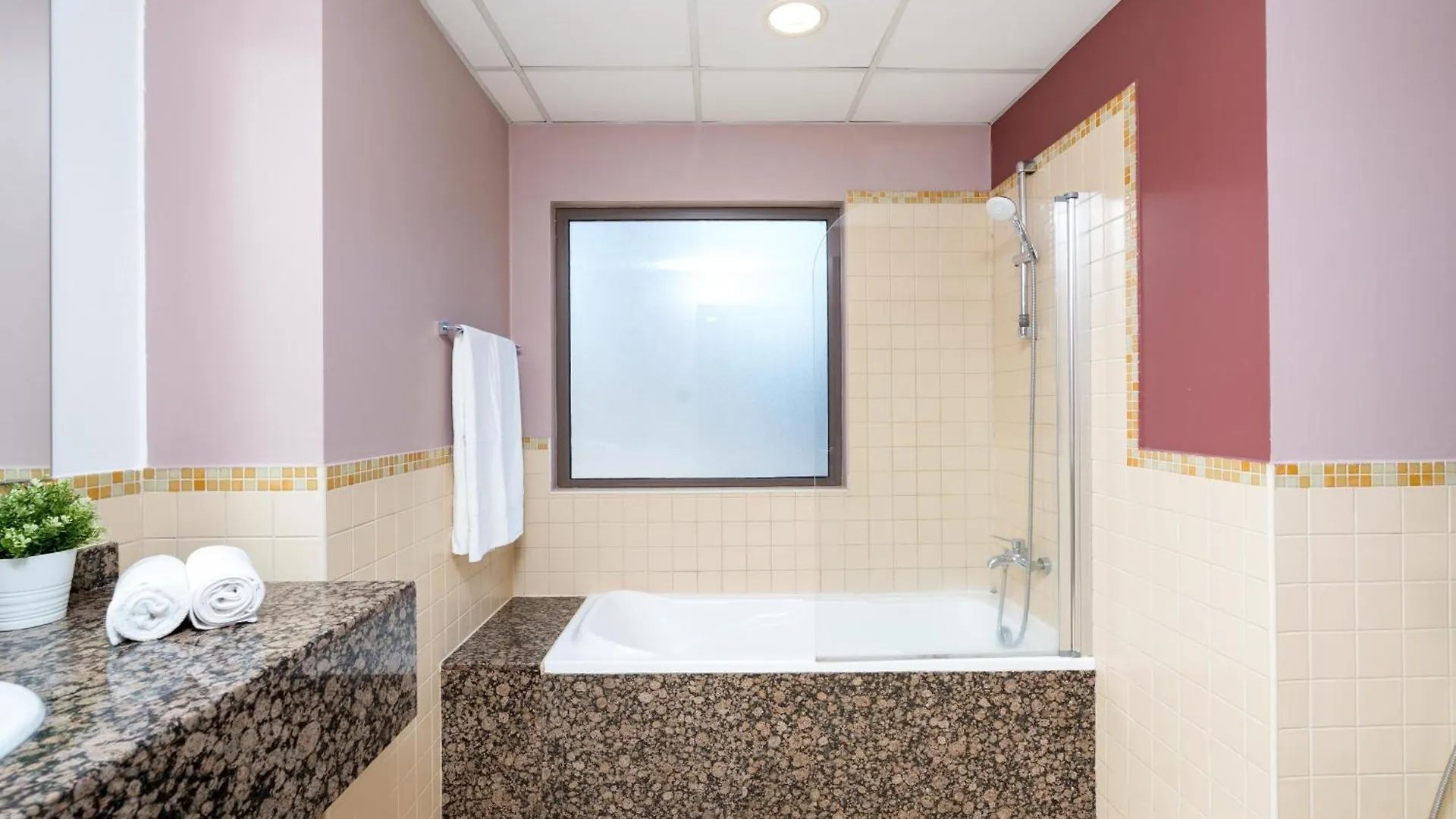 Amwaj - 3Br - Cityapartmentstay Dubai 0*,  United Arab Emirates